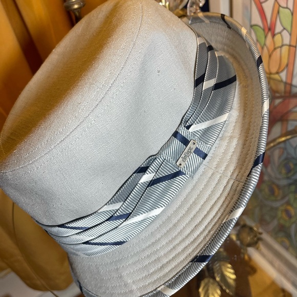 Grey Fedora by DeLux - Picture 2 of 4